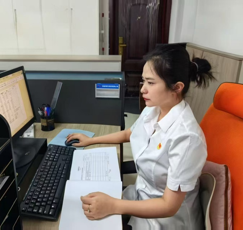 刘莎：初心如磐践使命 精业笃行显担当